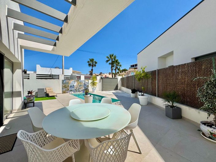 Image No.2-Villa de 3 chambres à vendre à Orihuela Costa