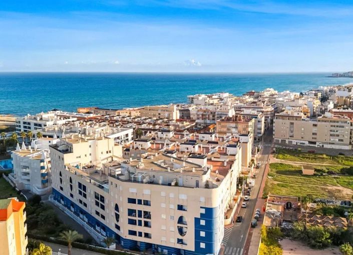 Image No.2-Appartement de 2 chambres à vendre à Torrevieja
