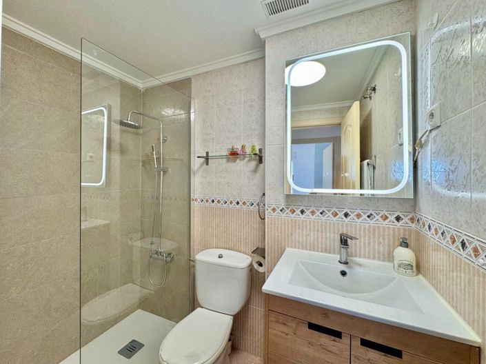 Image No.9-Appartement de 2 chambres à vendre à Torrevieja