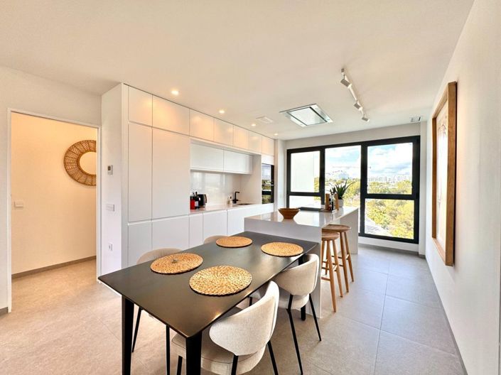 Image No.3-2 Bed Apartment for sale
