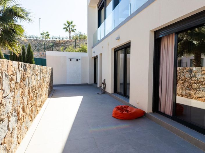 Image No.30-6 Bed Villa for sale