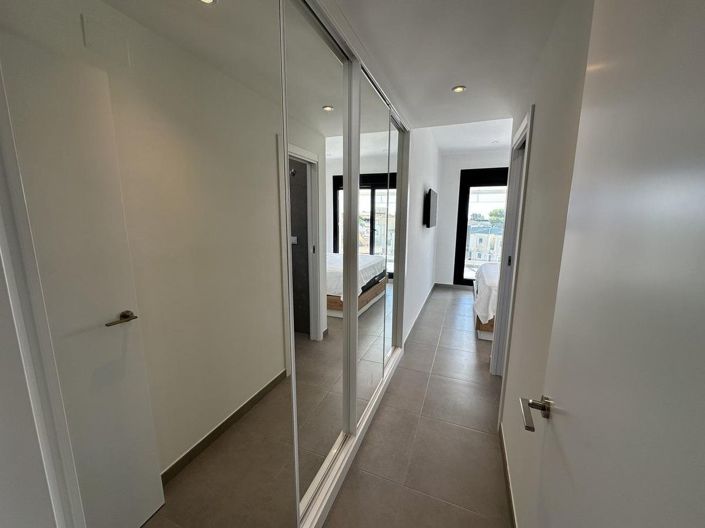 Image No.19-2 Bed Apartment for sale