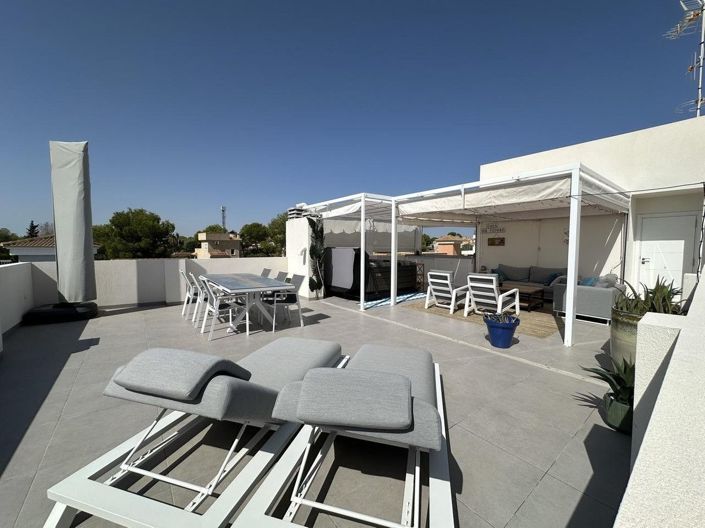 Image No.26-2 Bed Apartment for sale