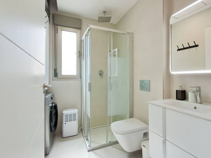 Image No.30-3 Bed Apartment for sale