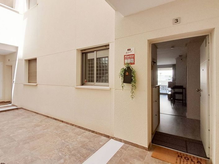 Image No.37-3 Bed Apartment for sale