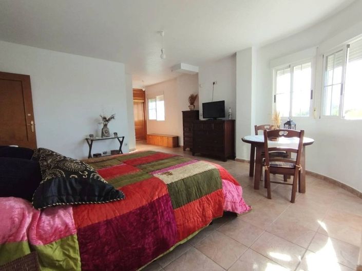Image No.16-6 Bed Villa for sale