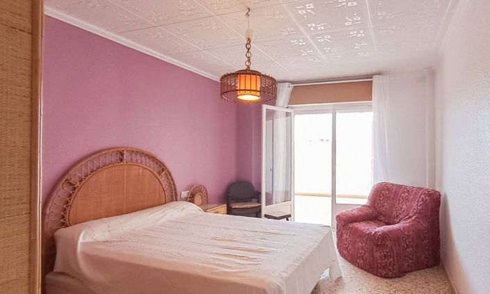 Image No.11-3 Bed Apartment for sale