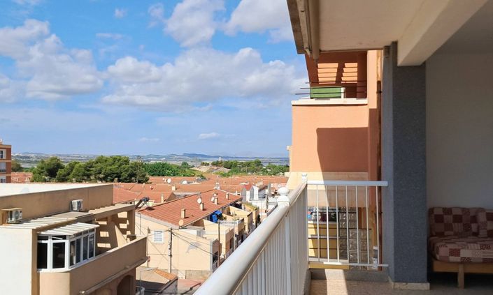 Image No.17-3 Bed Apartment for sale