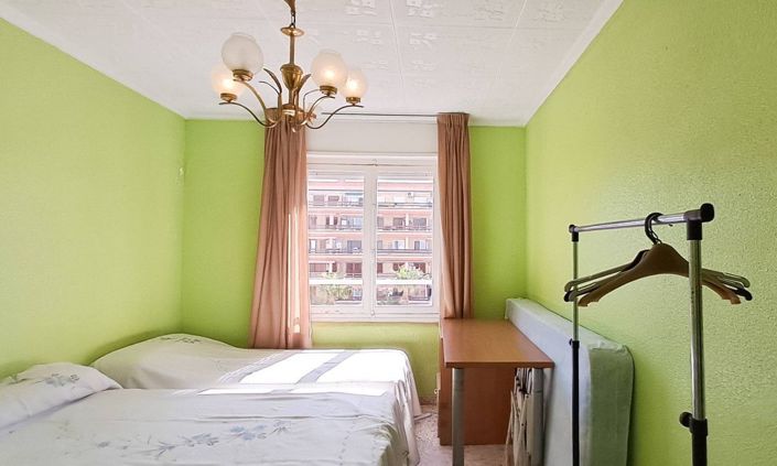 Image No.18-3 Bed Apartment for sale