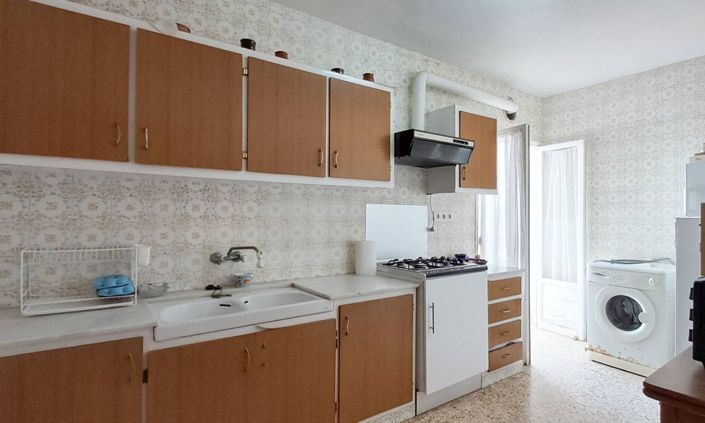 Image No.9-3 Bed Apartment for sale