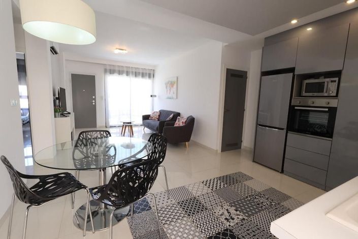 Image No.12-2 Bed Apartment for sale