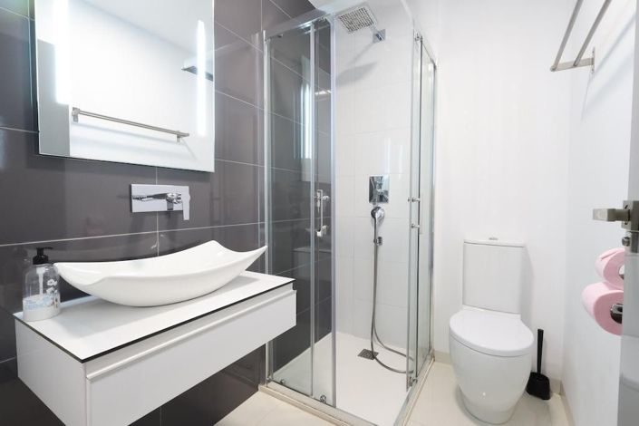 Image No.14-2 Bed Apartment for sale
