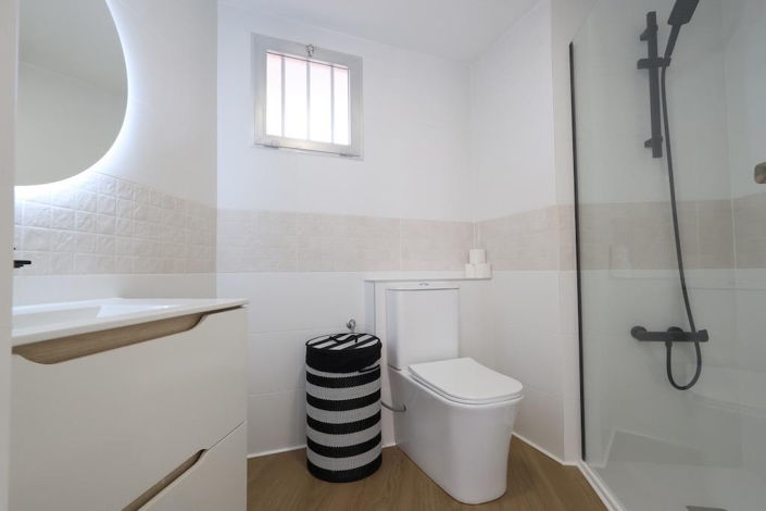 Image No.12-3 Bed Apartment for sale