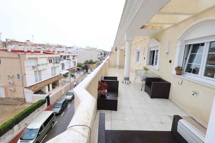 Image No.14-3 Bed Apartment for sale