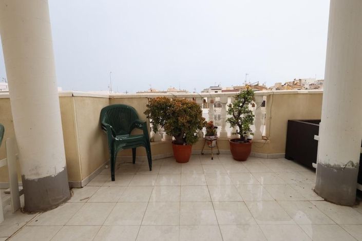Image No.15-3 Bed Apartment for sale