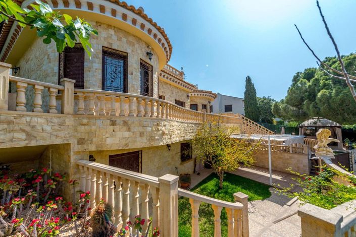 Image No.31-Villa de 4 chambres à vendre à Orihuela Costa