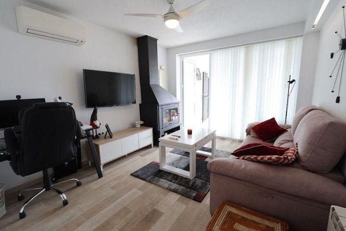 Image No.11-4 Bed Apartment for sale