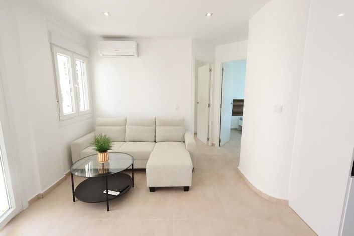 Image No.7-2 Bed Villa for sale
