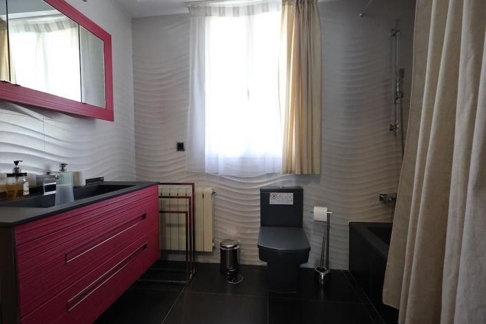 Image No.18-4 Bed Villa for sale