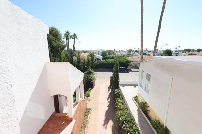 Image No.25-Villa de 4 chambres à vendre à Orihuela Costa