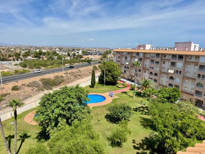 Image No.27-Appartement de 2 chambres à vendre à Torrevieja