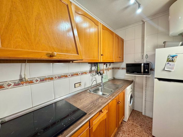 Image No.3-Appartement de 2 chambres à vendre à Torrevieja