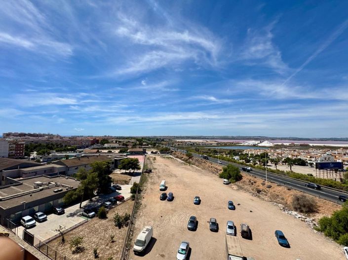 Image No.36-Appartement de 2 chambres à vendre à Torrevieja