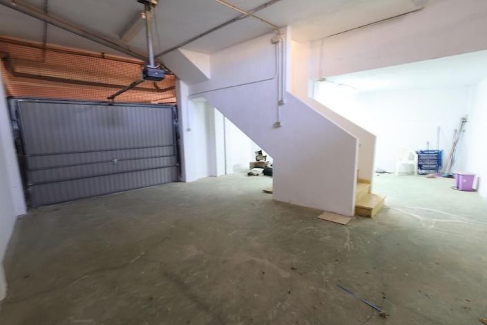 Image No.24-3 Bed House for sale