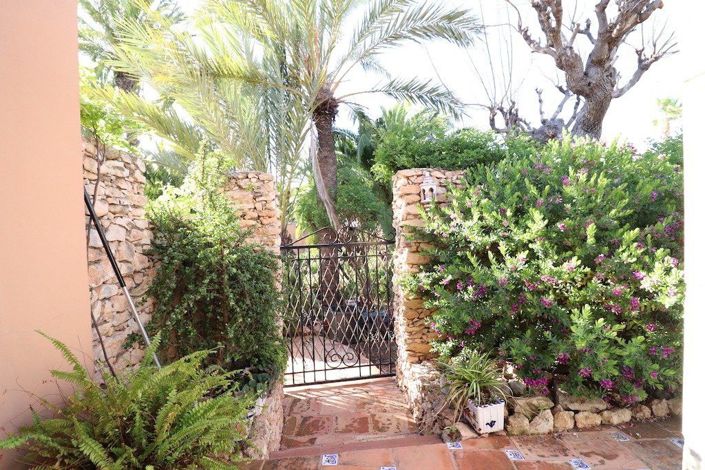 Image No.33-Villa de 5 chambres à vendre à Torrevieja