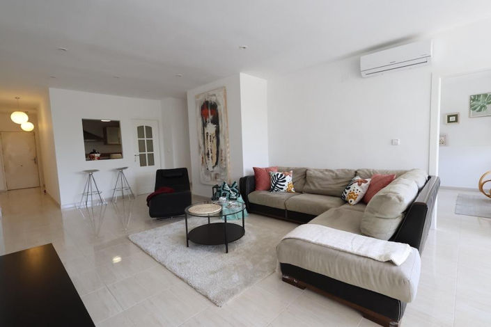 Image No.10-3 Bed Apartment for sale
