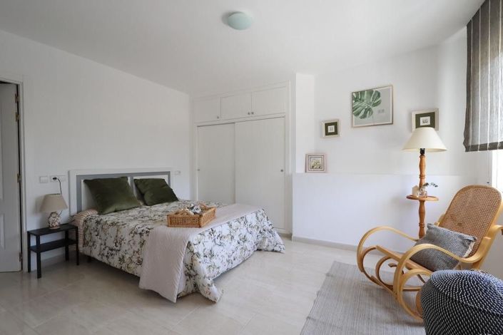 Image No.16-3 Bed Apartment for sale