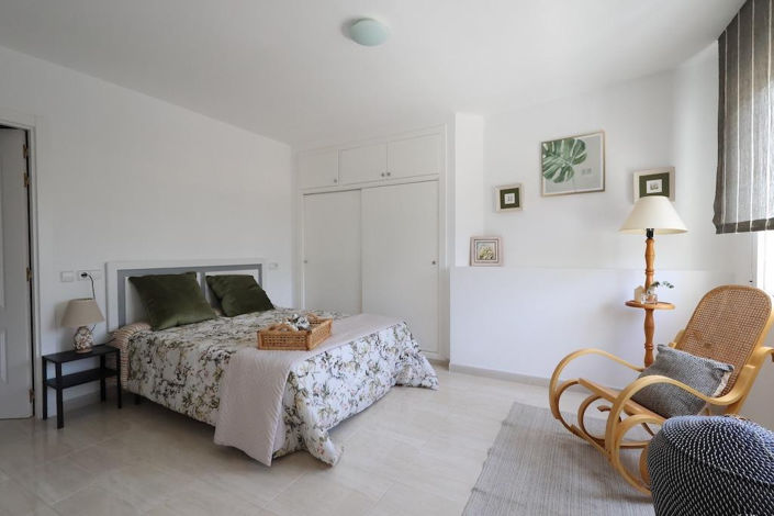 Image No.16-3 Bed Apartment for sale