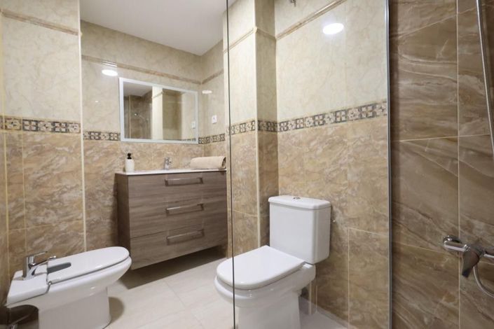 Image No.19-3 Bed Apartment for sale