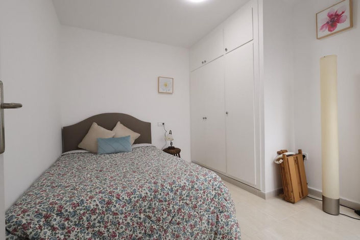 Image No.27-3 Bed Apartment for sale