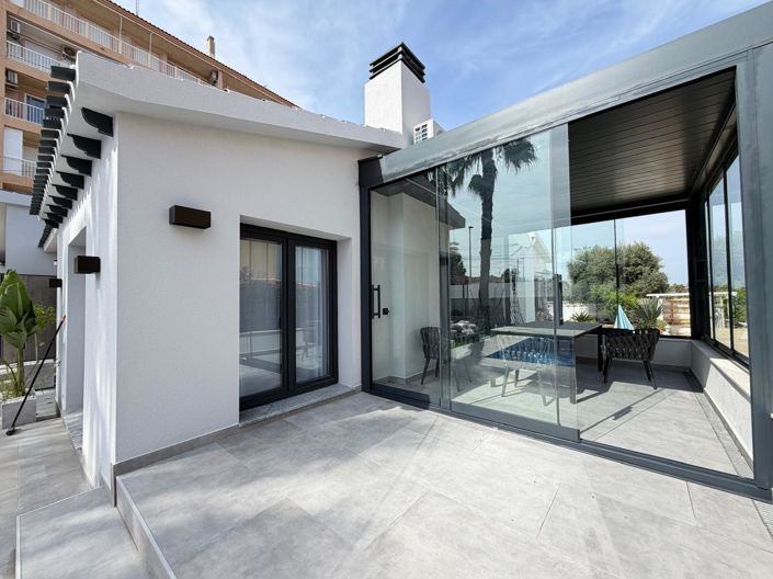 Image No.18-4 Bed Villa for sale