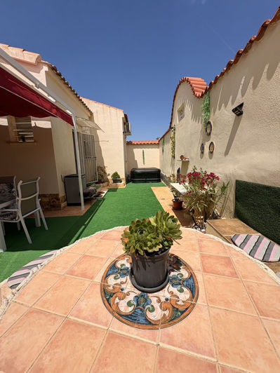 Image No.27-3 Bed Villa for sale