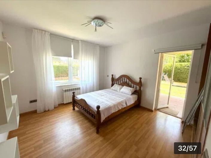 Image No.32-4 Bed Villa for sale