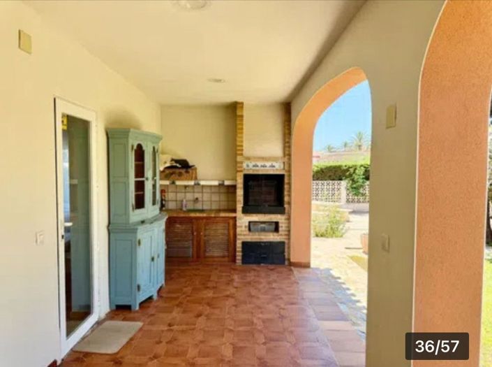 Image No.36-4 Bed Villa for sale