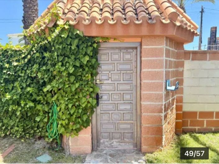 Image No.49-4 Bed Villa for sale