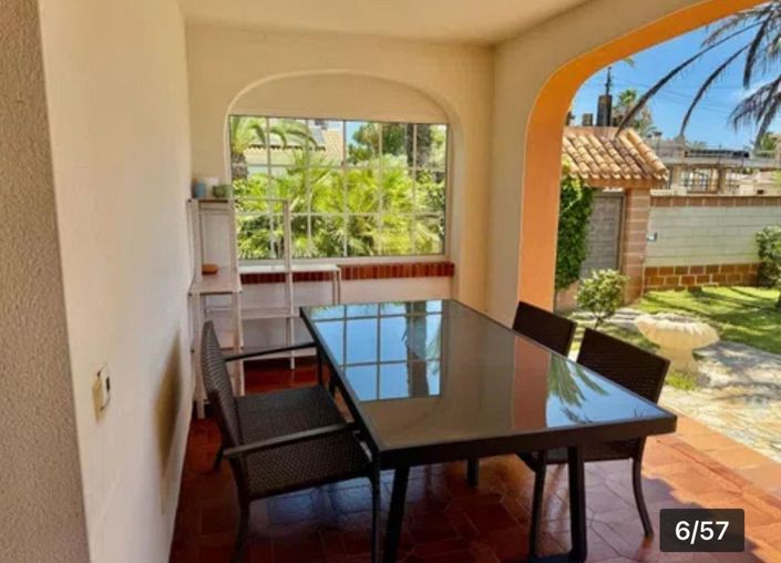 Image No.7-4 Bed Villa for sale