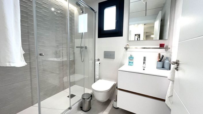 Image No.16-2 Bed Apartment for sale