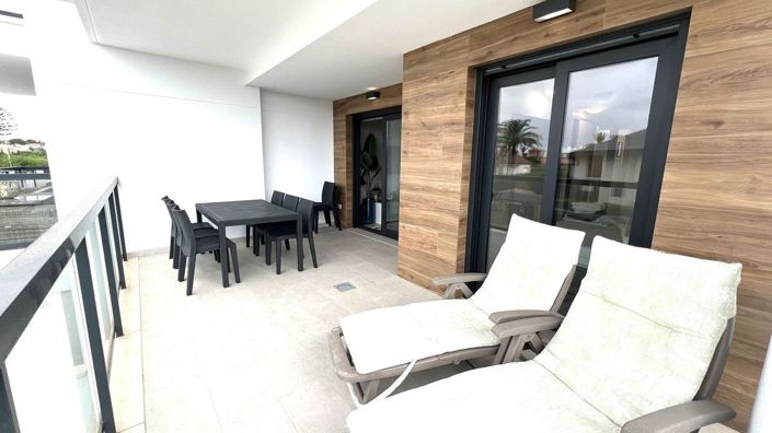 Image No.20-2 Bed Apartment for sale