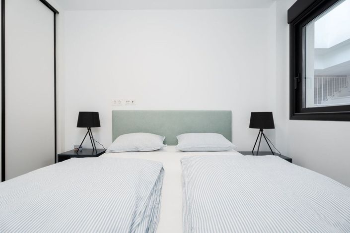 Image No.19-3 Bed Apartment for sale