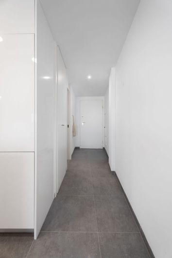 Image No.21-3 Bed Apartment for sale