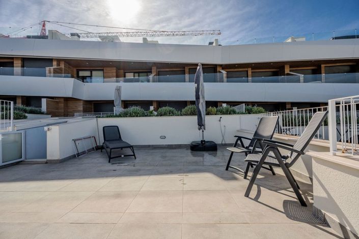 Image No.28-3 Bed Apartment for sale