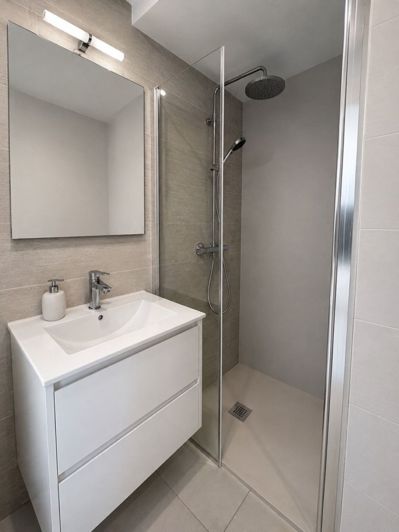 Image No.13-3 Bed House for sale