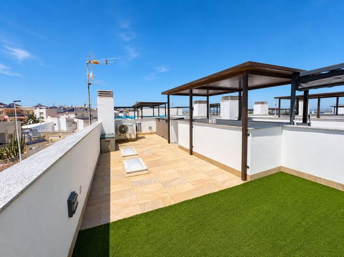 Image No.27-3 Bed House for sale