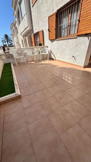 Image No.2-Maison de 3 chambres à vendre à Orihuela Costa