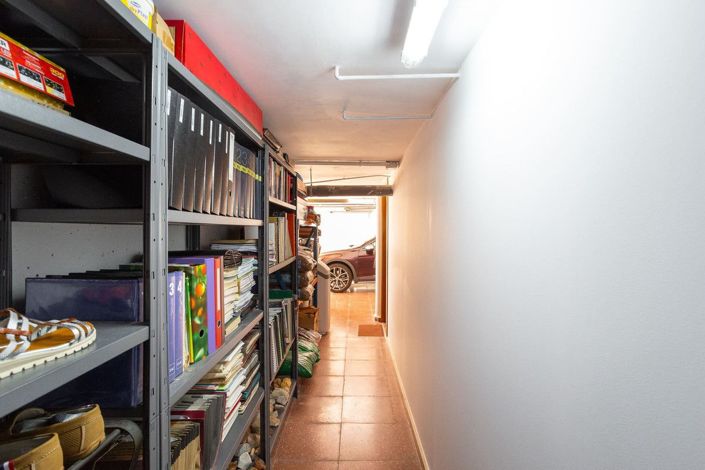 Image No.32-3 Bed House for sale