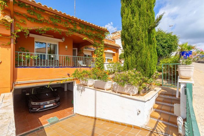 Image No.4-3 Bed House for sale